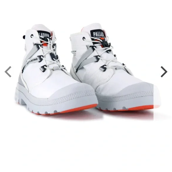 PALLADIUM PAMPA TRAVEL LITE+ WATERPROOF STAR WHITE